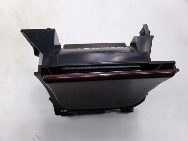 Cenicero Delantero Nissan Maxima 95-97 OEM 6880031U10 image 4