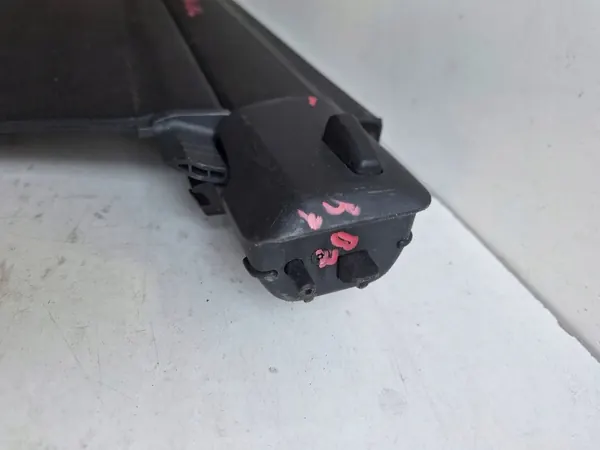Rouleau de coffre OEM AYI1580 pour VW Passat B7 image 3