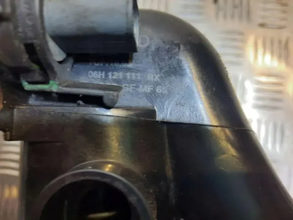 OEM 06H121111 Vesipumppu etu Audi A4 S4 B8:lle image 4