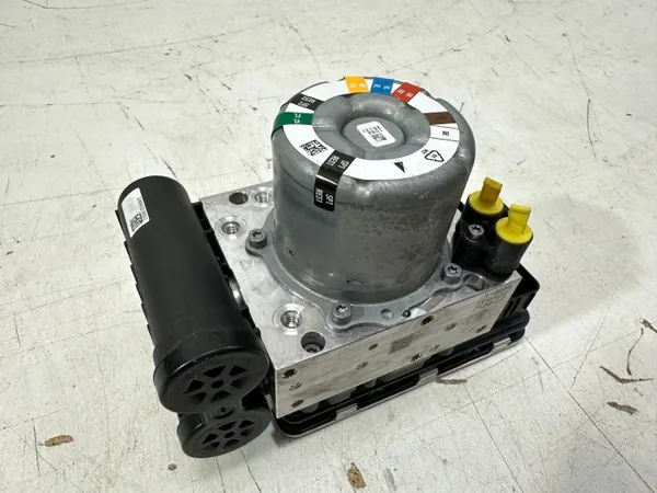 Compressor Airmatic OEM A1679016603 para Mercedes GLE/GLS image 10