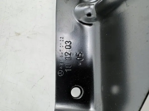 Mercedes-Benz SL R231 OEM A2316470122 - Usado image 3