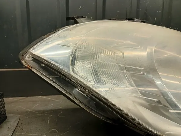 Linker koplamp Mercedes W169 A1698205861 image 2