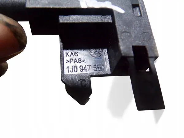 Handremsensor SKODA OCTAVIA III 1.2L 1J0947561 image 3