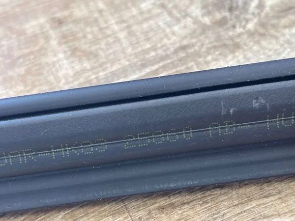 Dörrtätning OEM HK8325860AB för Jaguar F-Pace image 4