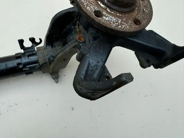 Amortiguador Delantero OEM 6R0413031BF - Usado image 6
