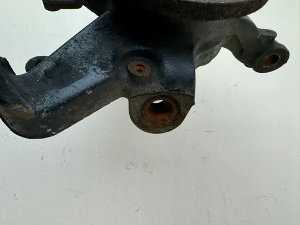 Amortiguador Delantero OEM 6R0413031BF - Usado image 9