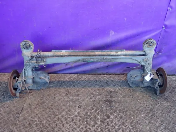 OEM Zawada-385465- Taka-akselipalkki Renault Laguna II image 2