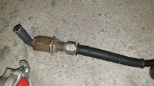 Tuyau de frein Mercedes-Benz Actros A0014290501 image 4