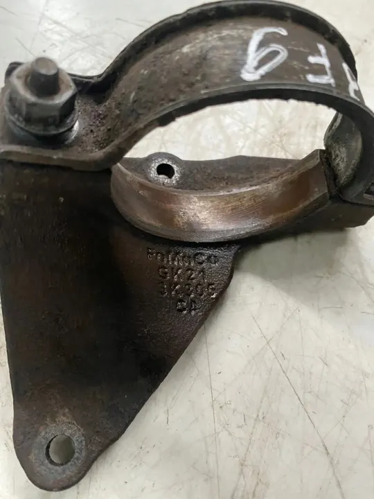 Suporte elevação Ford Custom OEM GK21-3K305-CA Usado image 10