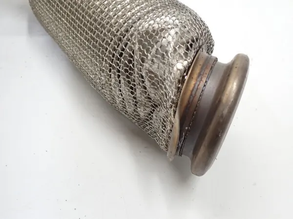 Pot catalytique VW OEM 05L131701AD/05L131701AE image 4