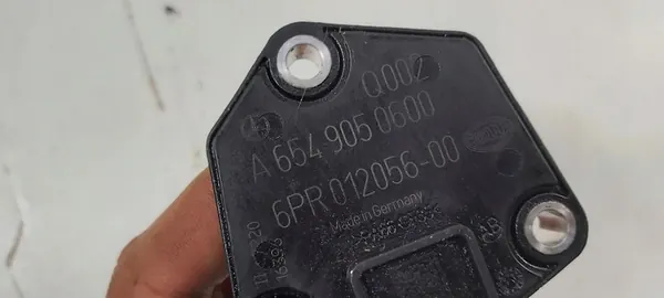 Mercedes OM654 oljenivåsensor A6549050600 image 3