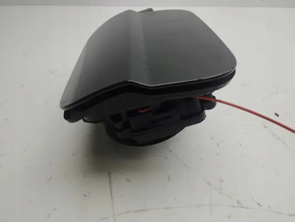 Audi A6 S6 C7 2018 Bränsletanklock OEM 4G0809906C image 3