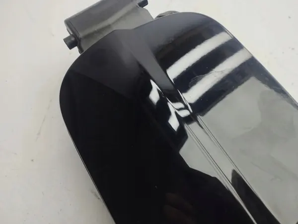 Audi A6 S6 C7 2018 Bränsletanklock OEM 4G0809906C image 9