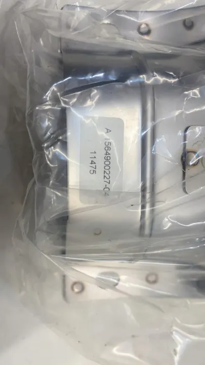 Mercedes Avgasrörsslut OEM A1564900227-04 Höger Bak image 8
