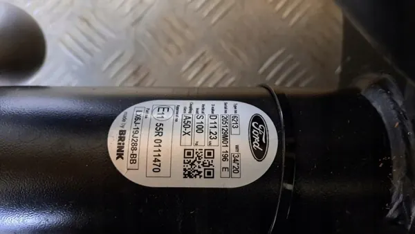 Crochet de Remorquage OEM LX6J-19J288-BB Ford Kuga image 6