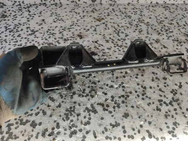 ISOFIX Seat Mounting Rear Audi A4 image 2