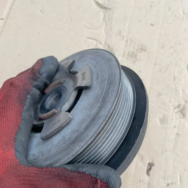 Polia do virabrequim MERCEDES W212 3.0 CDI LIFT v6 A6420302403 image 6