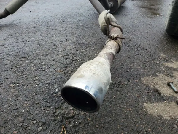 Dodge RAM Auspufftopf OEM 55398327AF - Gebraucht image 5