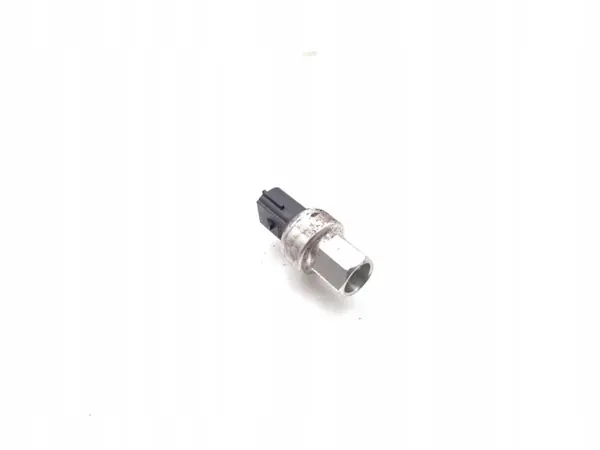 Sensor presión A/C Ford OEM HG1A-19D594-AA Usado image 10