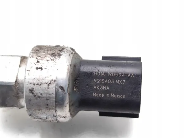 Sensor presión A/C Ford OEM HG1A-19D594-AA Usado image 7