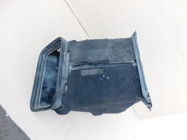 OEM A9068300462 Interieurfilter behuizing Sprinter image 4