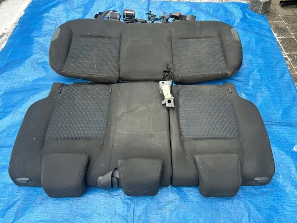 PEUGEOT 208 achterbank hoofdsteunen OEM PEUGEOT 208 ZAGŁÓWKI KANAPY TYLNEJ image 6