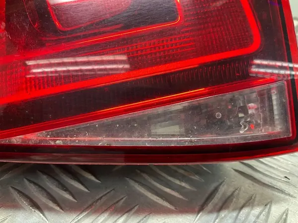 Luz Trasera Derecha VW Golf VII 5G0945094 image 4