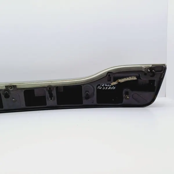 Moldura de maletero Rover 75 OEM DRC84395 - Usado image 10