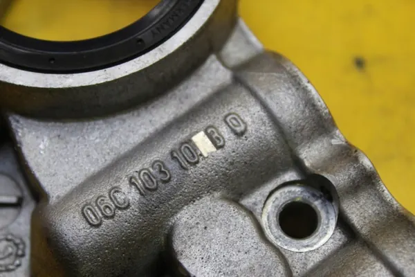 Régleur de Distribution OEM 06C103108D Côté Droit A6 C5 image 5