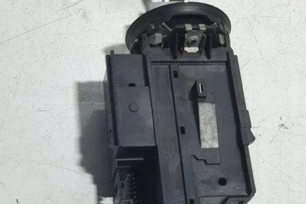 Interruptor de encendido OEM 11601500610902 VW Passat B7 image 2