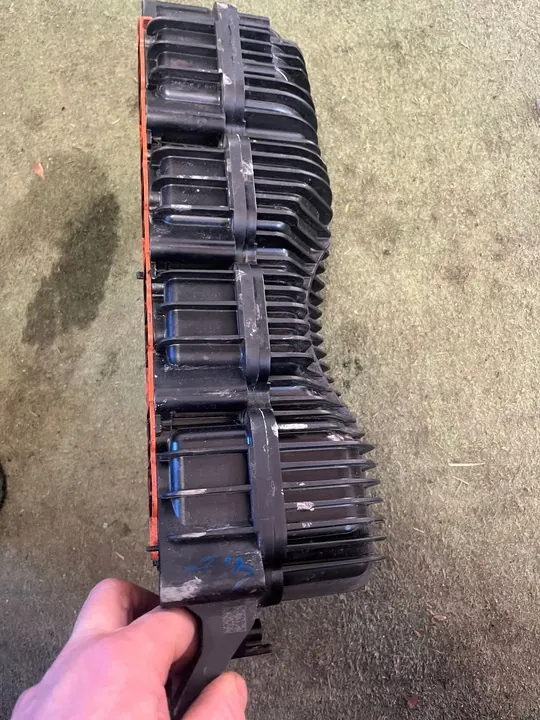 VW AUDI 3.0 TDI Coletor de admissão 059145762K image 3