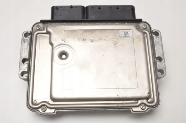 Calculateur Moteur Hyundai I40 1.7 CRDI OEM 39120-2A220 image 4