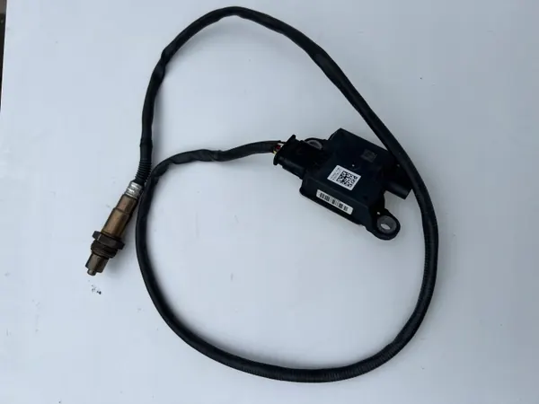 Capteur Lambda NOx BMW OEM 8582026 - Occasion image 2
