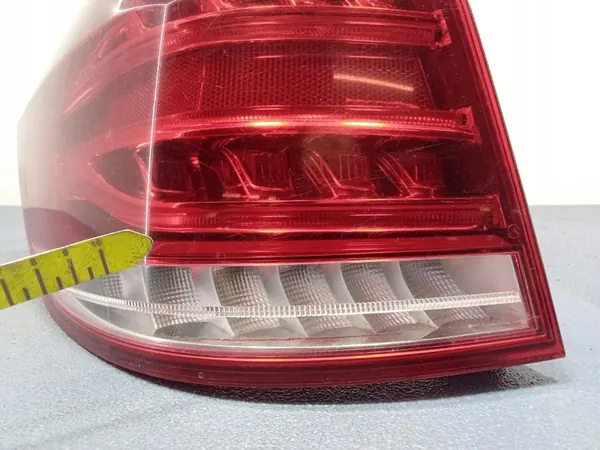 Linker Achterlicht Mercedes E W212 Kombi A2129069102 image 8