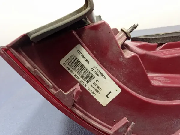 Linker Achterlicht Mercedes E W212 Kombi A2129069102 image 9