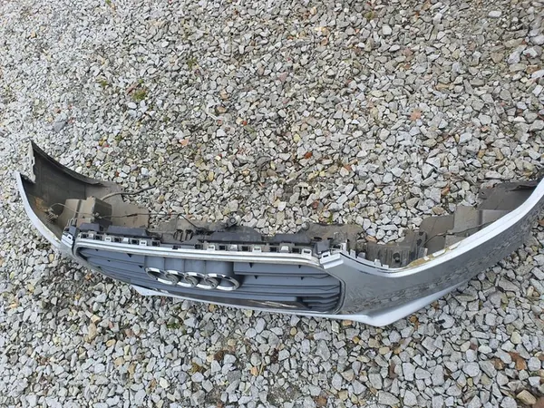 Parachoques delantero Audi A4 B8 PDC S-Line RS 16 OEM 8K0807065D image 5