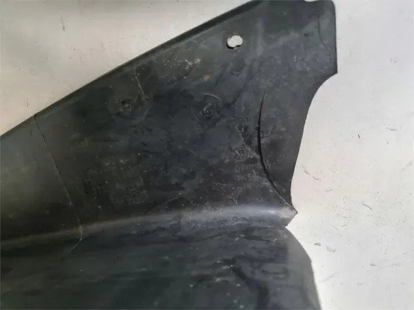 VW T6 Front Left Wheel Arch 7E0809957E image 2