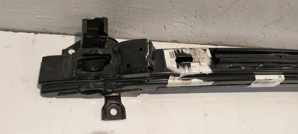 Puskimen vahvistusosa Hyundai Santa Fe II 2006-2009 OEM image 3