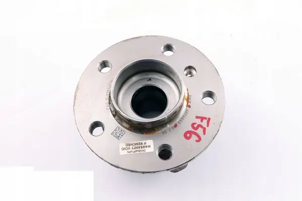Mini F55 F56 F57 Etupyörän navan OEM 6874443 image 5