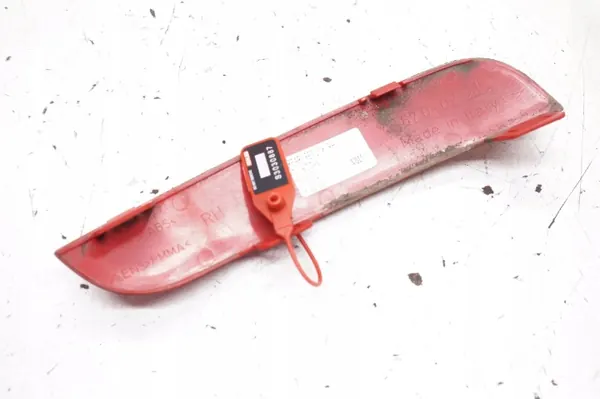 Reflector derecho parachoques trasero OEM 30763346 Volvo V50 image 4
