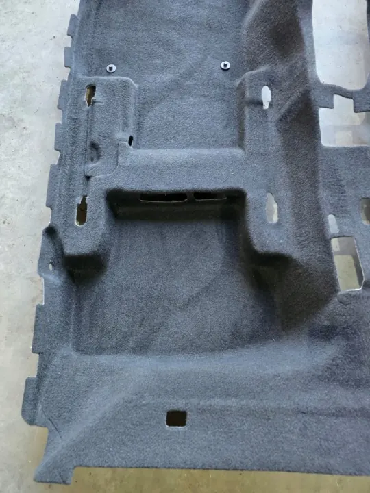 Tapis de sol avant Audi Q2 OEM 81B863367 - Occasion image 3