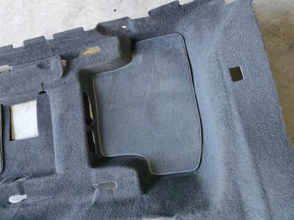 Tapis de sol avant Audi Q2 OEM 81B863367 - Occasion image 9