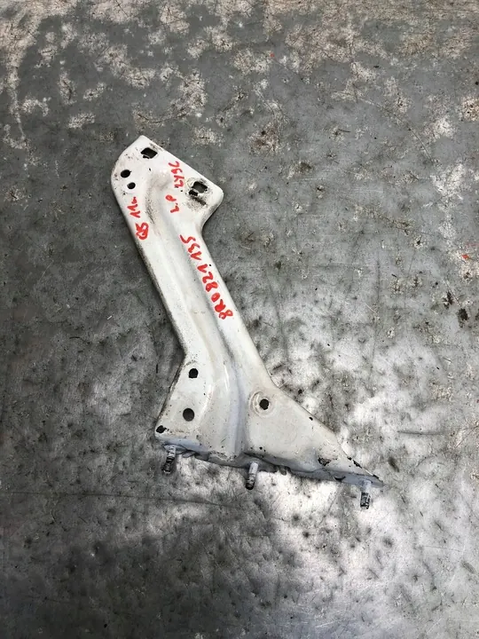 Vasen lokasuojatuki Audi Q5 8R0821135 image 2