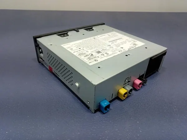 Lecteur Radio Navigation Skoda OE OEM 5LA035820P image 3
