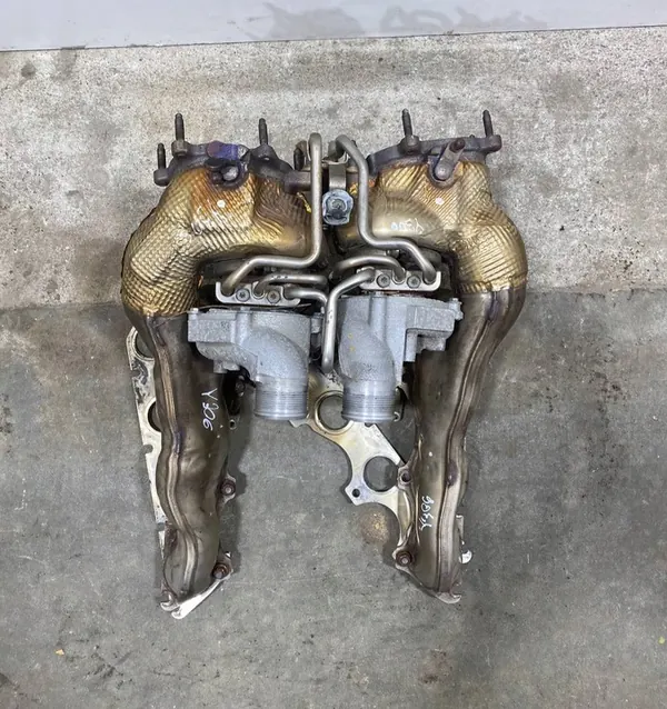 Audi A8 S8 D4 4H 2014 Turbo 079145704P image 4