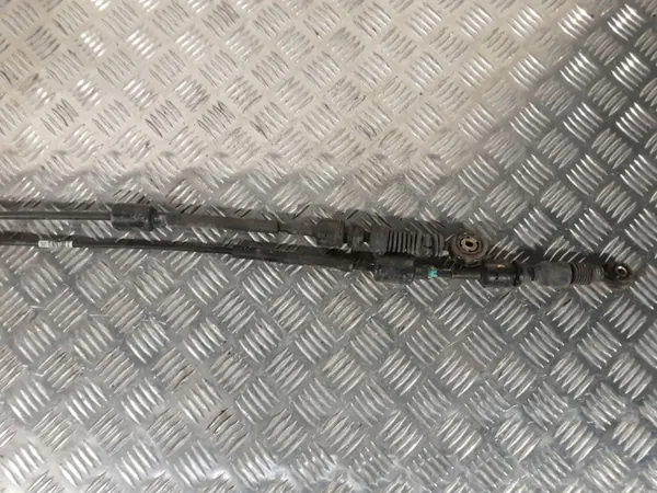 Kia OE Schaltgestänge OEM D007DJE - Gebraucht image 3