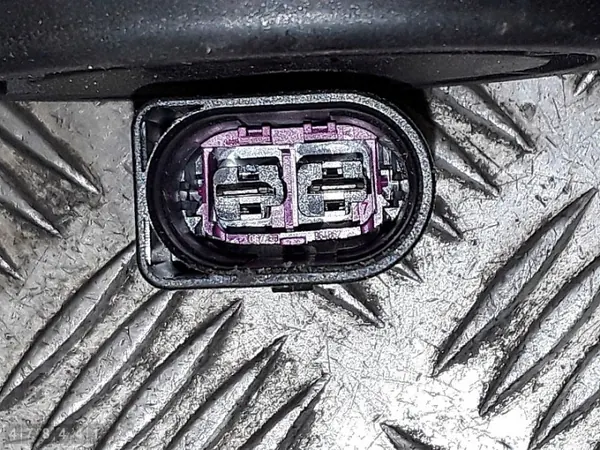 Secundaire luchtpomp OEM 022959253 voor Audi A3 8P image 4