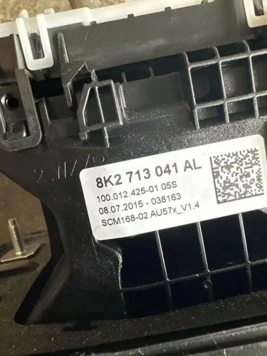 Audi A5 8T3 vaihteiston mekanismi OEM 8K2713041AL image 5