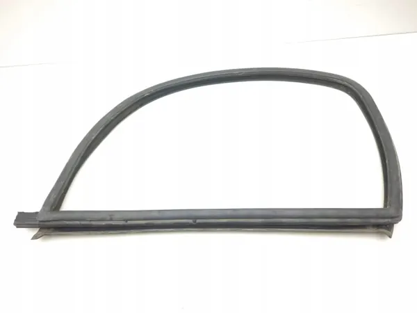 Fiat Ducato 2018 Voordeur raamrubber OEM AMD202317 image 9