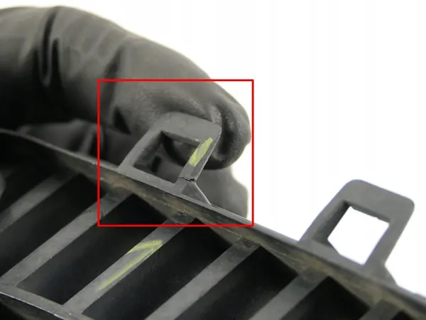 Emblema Griglia Paraurti Anteriore Seat Ibiza II FL 99-02r. OEM image 8